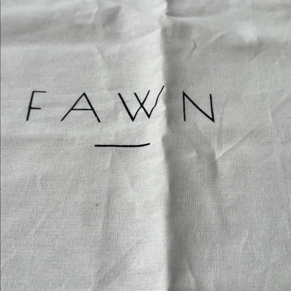 Fawn Design White Drawstring Bag - Picture 3 of 5